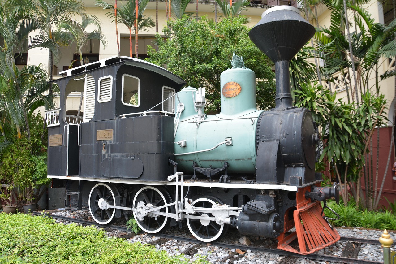 Train - free online jigsaw puzzle photo