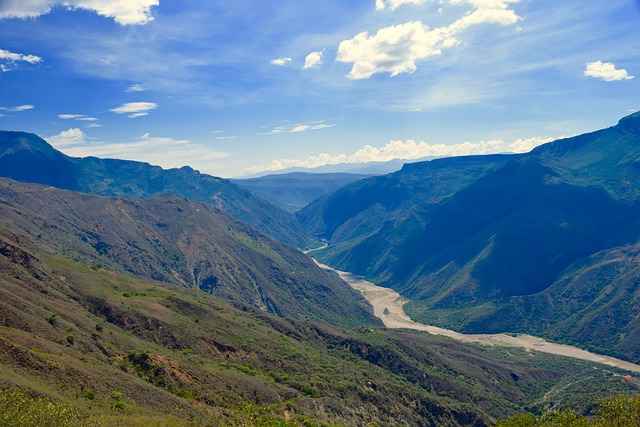 Free River Canyon photo and picture