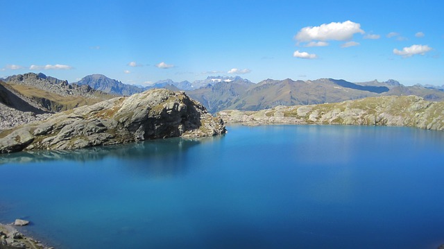 Free Mountain Lake Mountains photo and picture