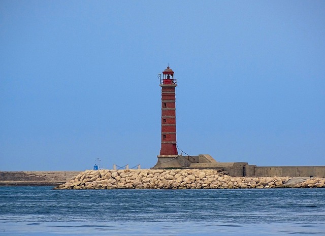 Free Minaret Port photo and picture