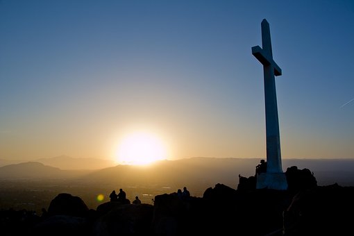 Phục Sinh, Phục Sinh Sunrise, Qua