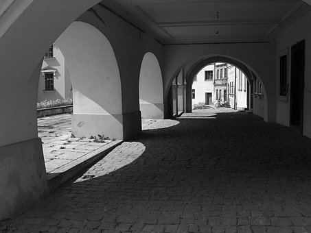 Free Architecture Arcade photo and picture