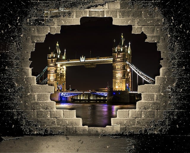 Free wall hole london illustration