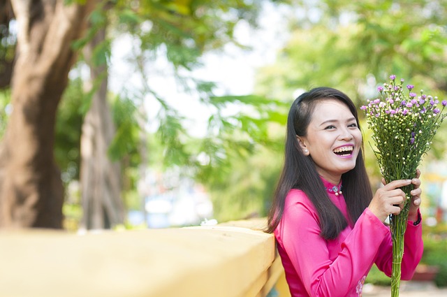 Free Girl Flower photo and picture