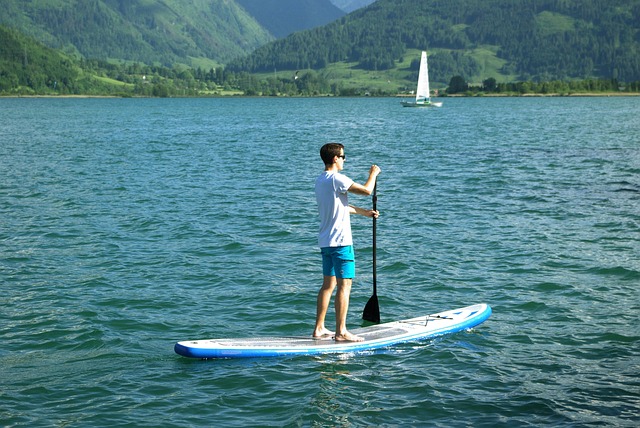 Free Lake Water photo and picture