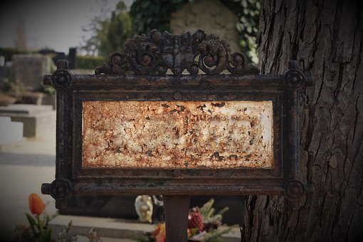 Free Rusty Sign photo and picture