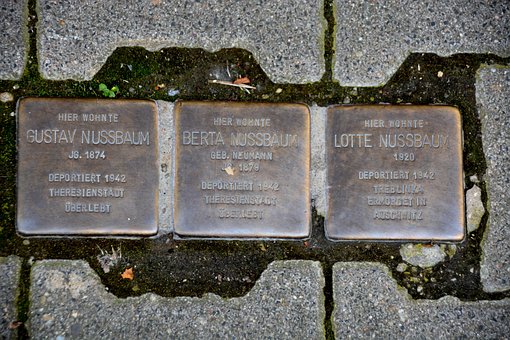 Struikel Blokken, Nazi-Misdaad, Joden