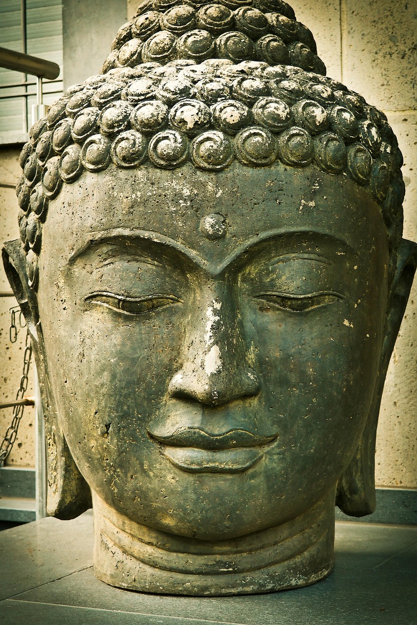 Buddha Statue Sculpture - Free photo on Pixabay