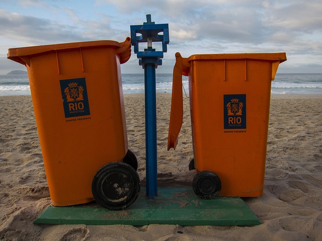 Free Trash Rio photo and picture