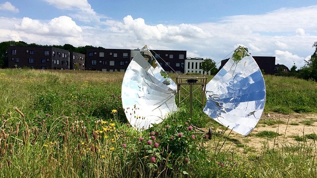 Free Solar Cooker Papillong photo and picture