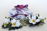 gifts, loop, satin ribbon