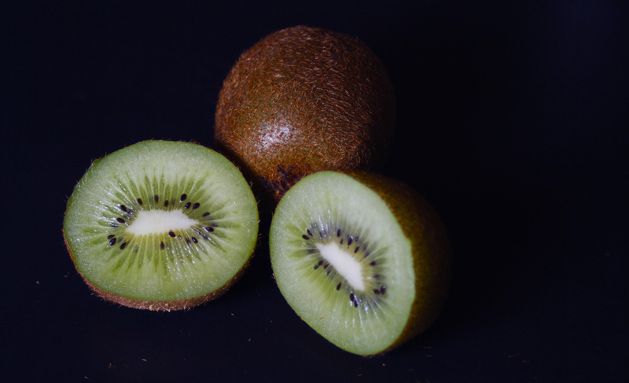 Kiwi - free online jigsaw puzzle photo