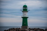 warn mouths harbor, lighthouse, green