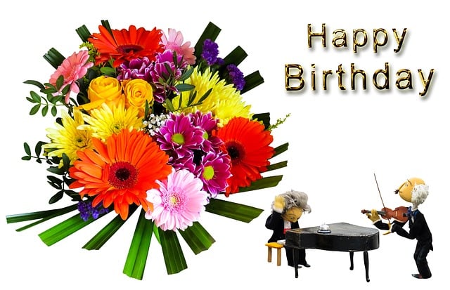 Free date of birth happy birthday birthday card illustration
