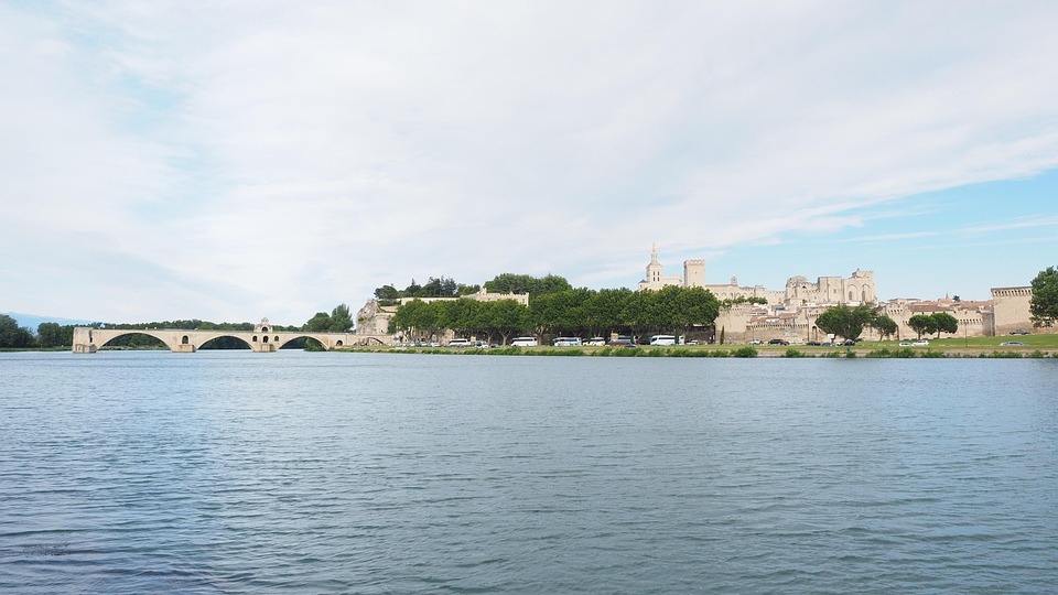 Les législateurs adoptent de nouvelles règles électorales qui