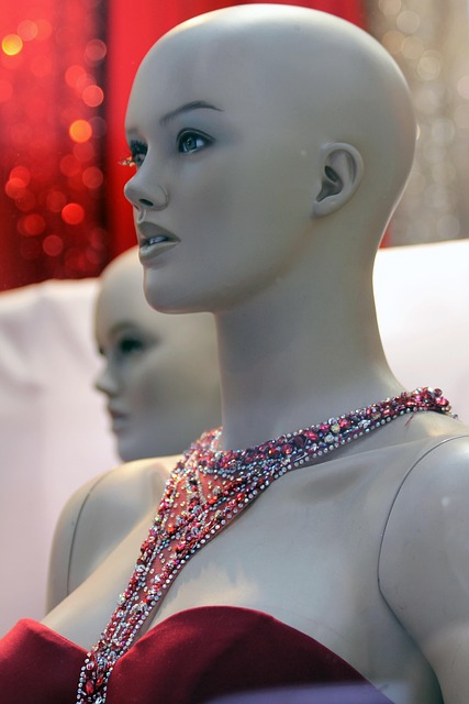 Free Mannequin Female photo and picture