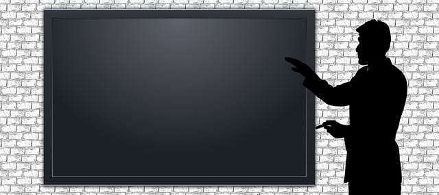 Free smartboard monitor training illustration