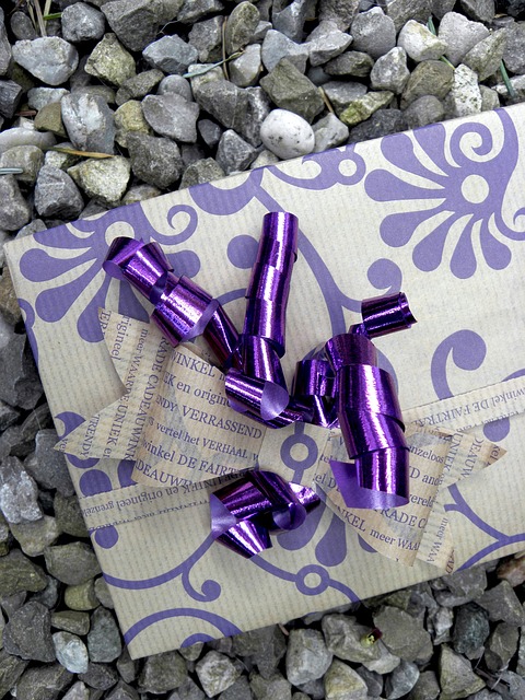 Free Gift Gift Wrapping photo and picture