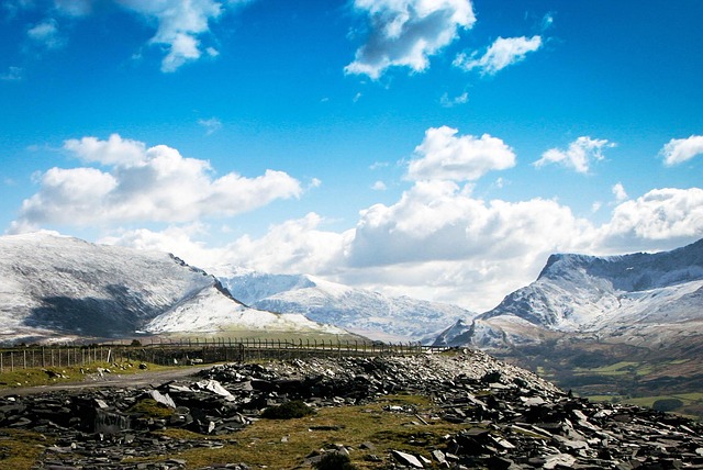 Free Cilgwyn Mountains photo and picture
