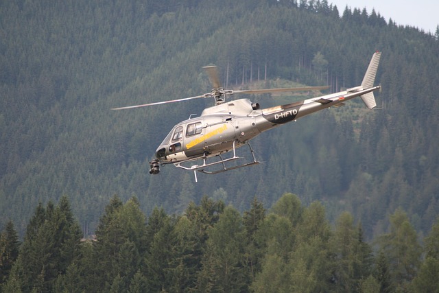Free Helicopter Car Racing photo and picture