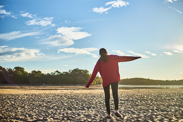 Free Girl Landscape photo and picture