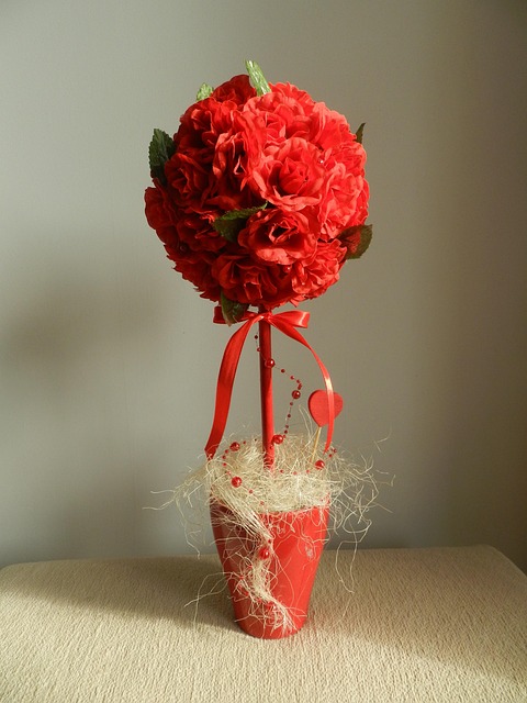 Free Woman Handicraft photo and picture