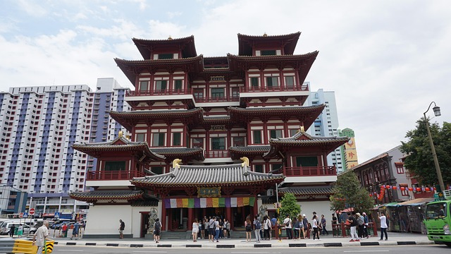Free Budda Tooth Temple photo and picture