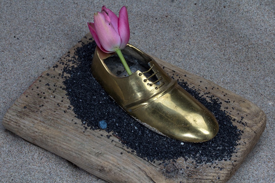 80 Gambar Alam Benda Sepatu HD 80 Gambar Alam Benda Sepatu HD