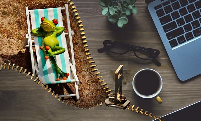 Free office work vacations illustration