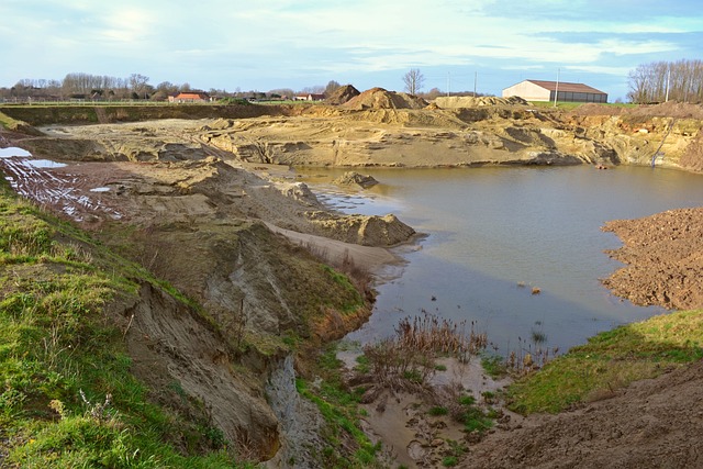 Free Sand Extraction Sand Quarry photo and picture