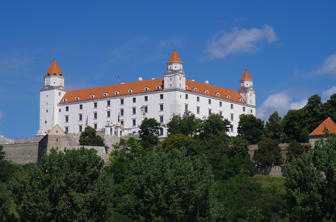 Bratislava - free online jigsaw puzzle photo
