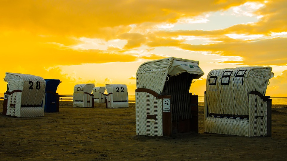 Strandkorb Sonnenaufgang sdatec.com