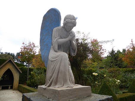 Free Pray Angel photo and picture