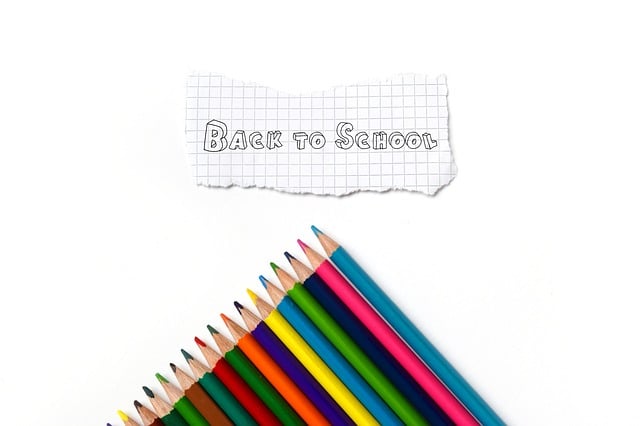 Free back to school pencils rainbow illustration
