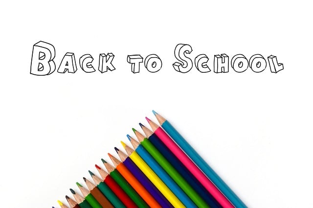 Free back to school pencils rainbow illustration