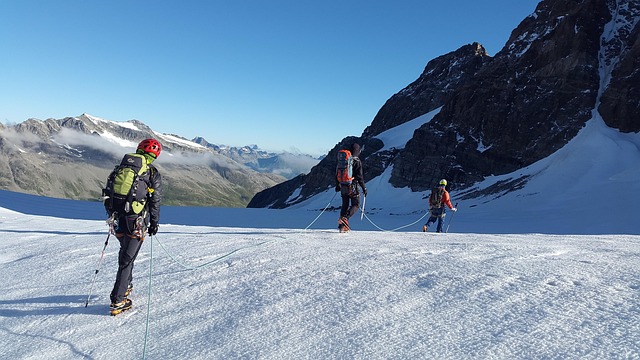 Free High-Altitude Mountain Tour Glacier photo and picture