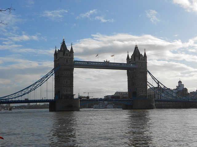 Free London Tower Bridge photo and picture