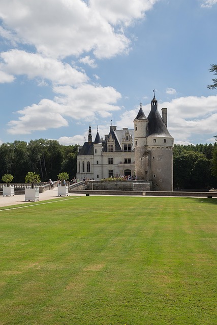 Free Chateau The Loire Valley photo and picture
