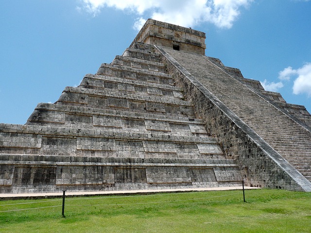 Free Mexico Pyramid photo and picture