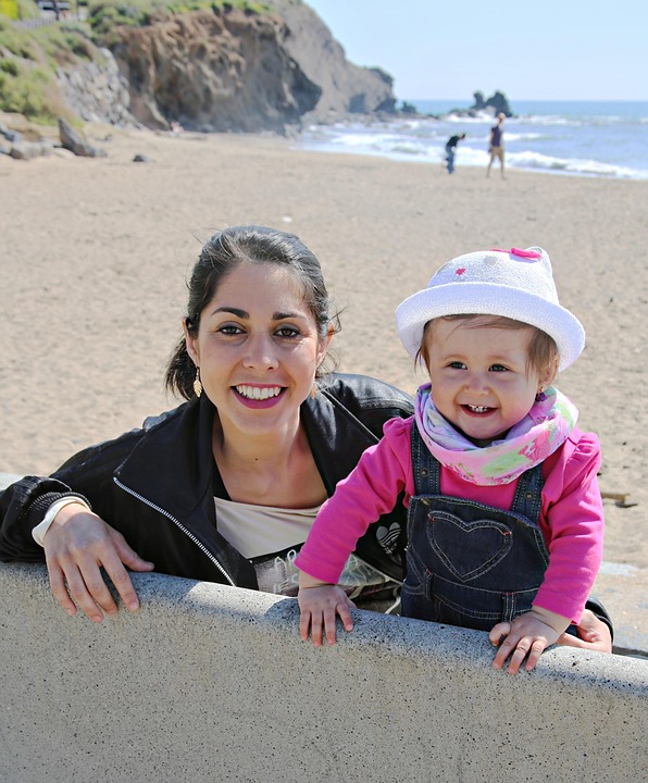 Feeding Your Baby: Crafting the Perfect Schedule for Healthy Growth