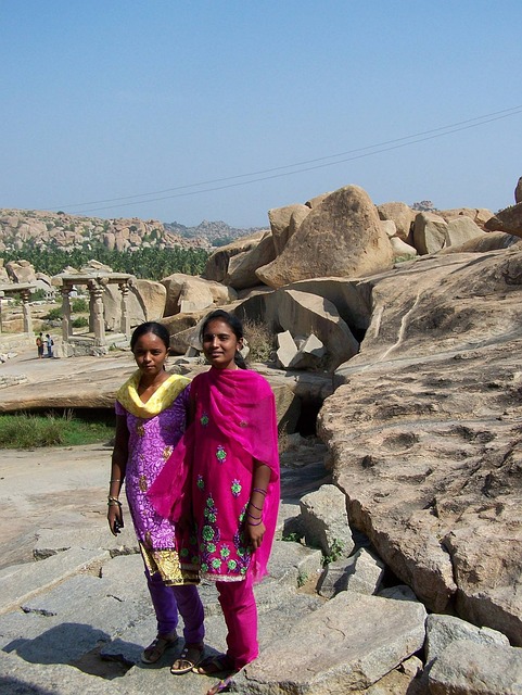 Free Girls Sari photo and picture