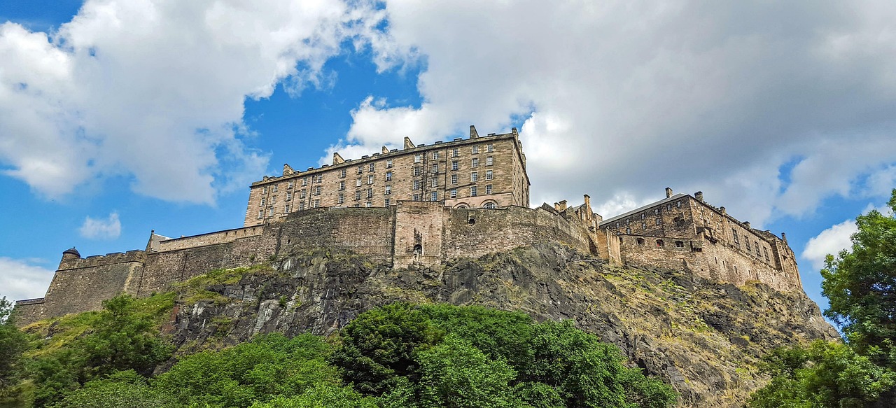 Edinburgh - free online jigsaw puzzle photo