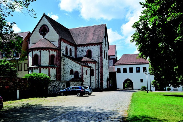 Free Wechselburg Monastery Saxony photo and picture