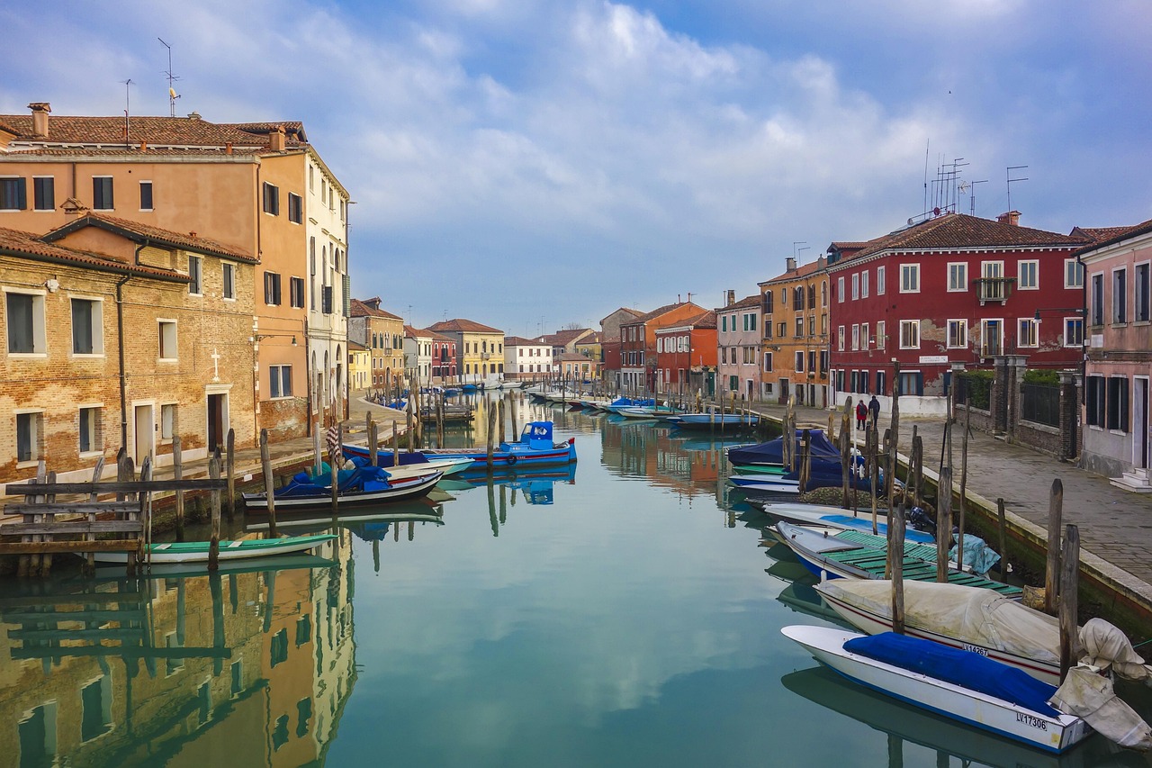 100 000 Free Verre Murano Bleu Glass Images Pixabay
