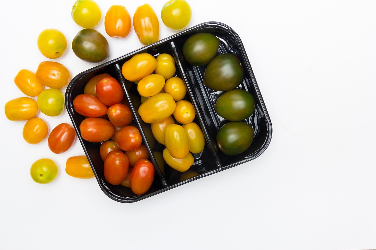 Tomatoes - free online jigsaw puzzle photo