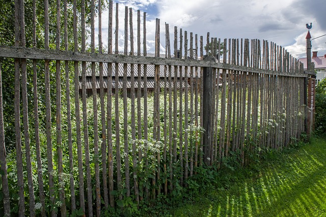 Free Fence Light photo and picture