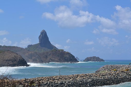 Noronha, Fernambuk, Gipfelhügel