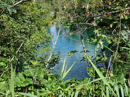 Free Plitvice Lakes Croatia photo and picture