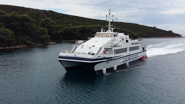 Free Catamaran Croatia photo and picture