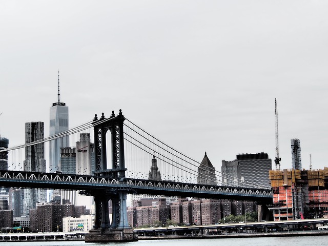 Free New York Brooklyn Bridge photo and picture